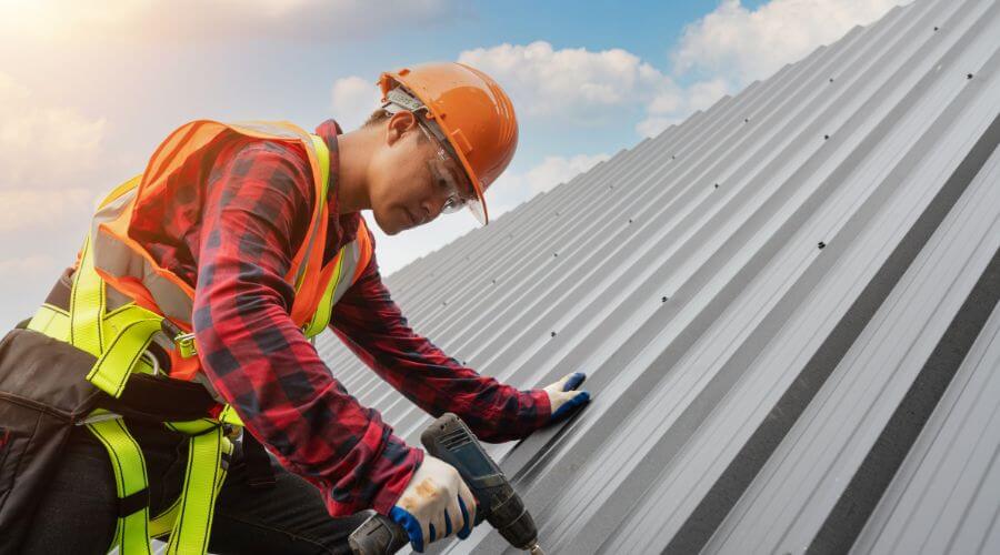 Professional residential roofers in Dryfork, WV
